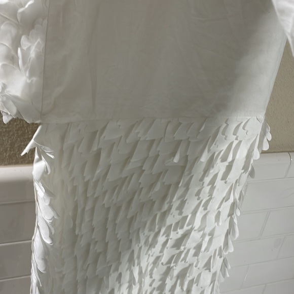 Pottery Barn Kids White Crib Dust Ruffle . Never used . - Picture 3 of 4